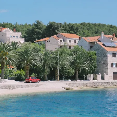 And With A Swimming Pool Sumartin, Brac - 13483 Pensionat