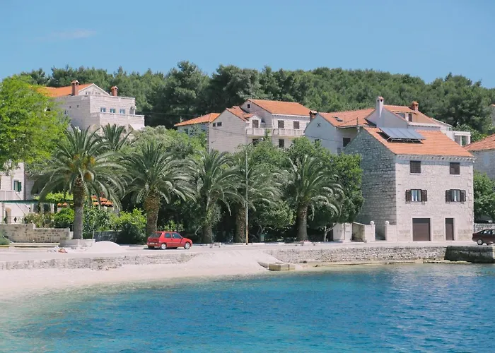 And With A Swimming Pool Sumartin, Brac - 13483 Pensionat
