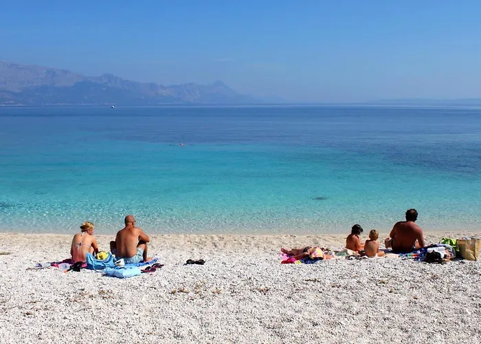 Pensionat And With A Swimming Pool Sumartin, Brac - 13483 4*